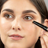 Flash & Filter: Highlighter & Concealer