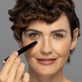 Flash & Filter: Highlighter & Concealer