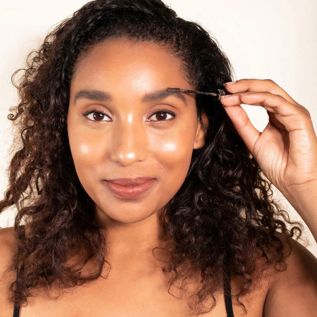New Year, New Brows: How to Achieve the Trending Natural Brow Look for 2020