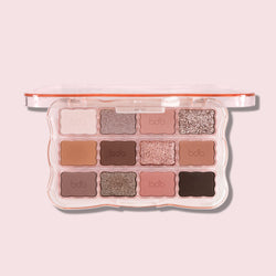 12 Pan Eyeshadow Palette
